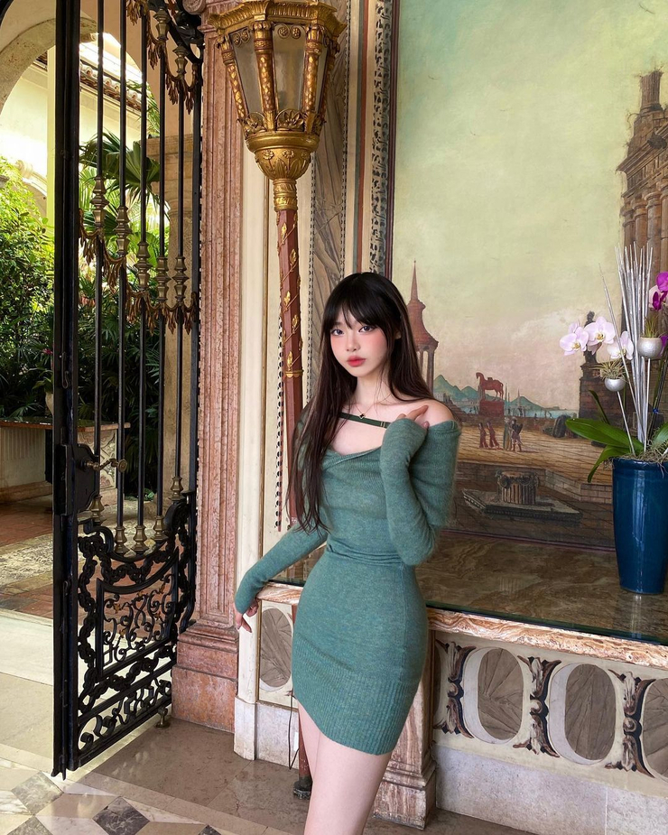 Elina Xuan