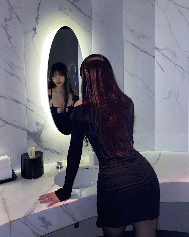 Elina Xuan