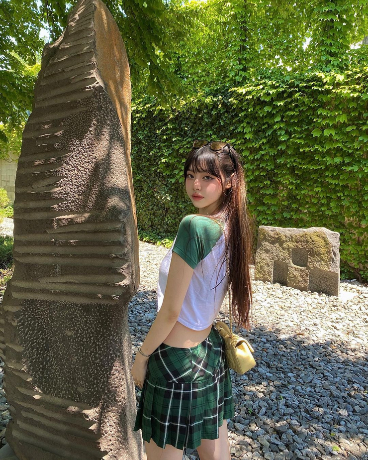 Elina Xuan