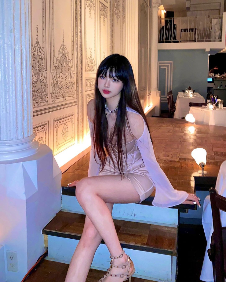 Elina Xuan
