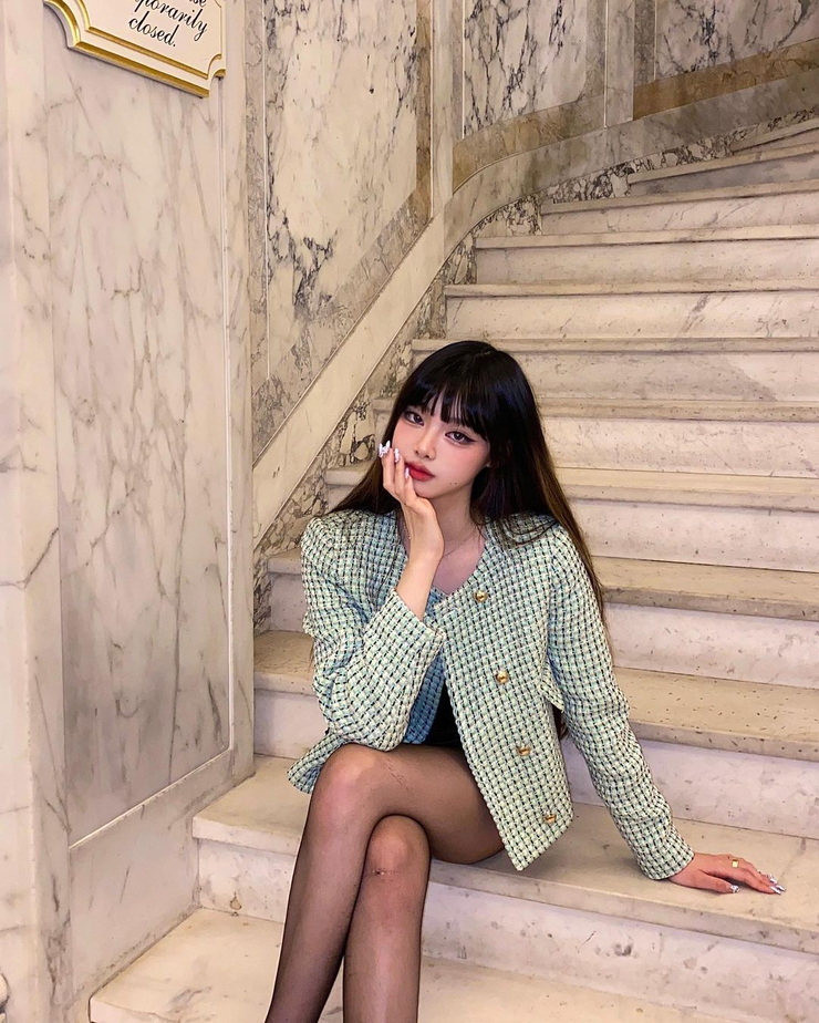 Elina Xuan