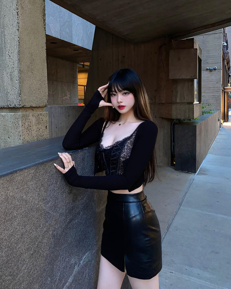 Elina Xuan