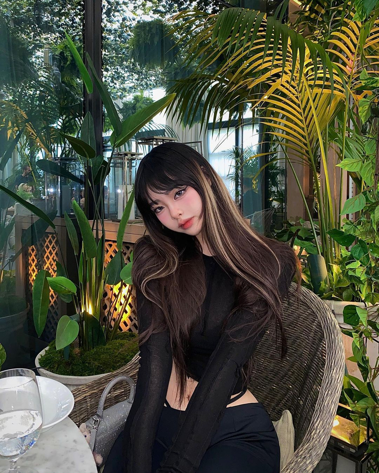 Elina Xuan