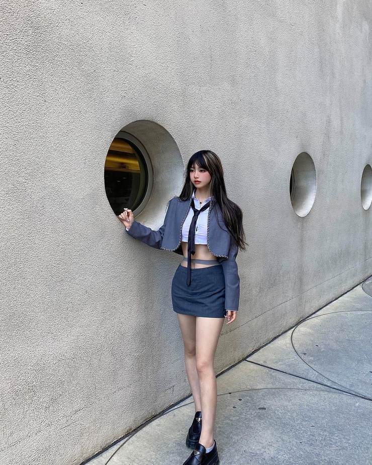 Elina Xuan
