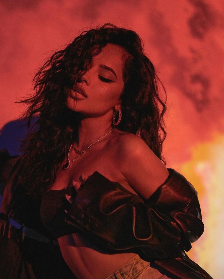 Becky G.