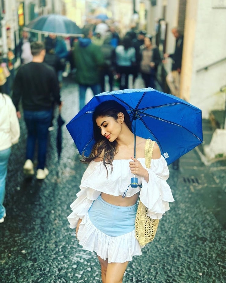 Mouni Roy