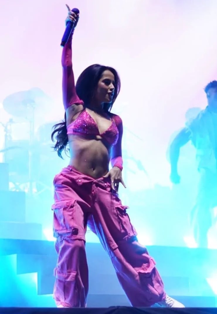 Becky G.