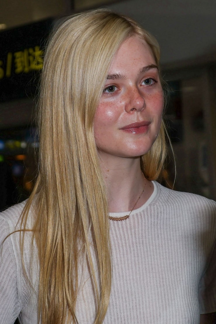 Elle Fanning Image 