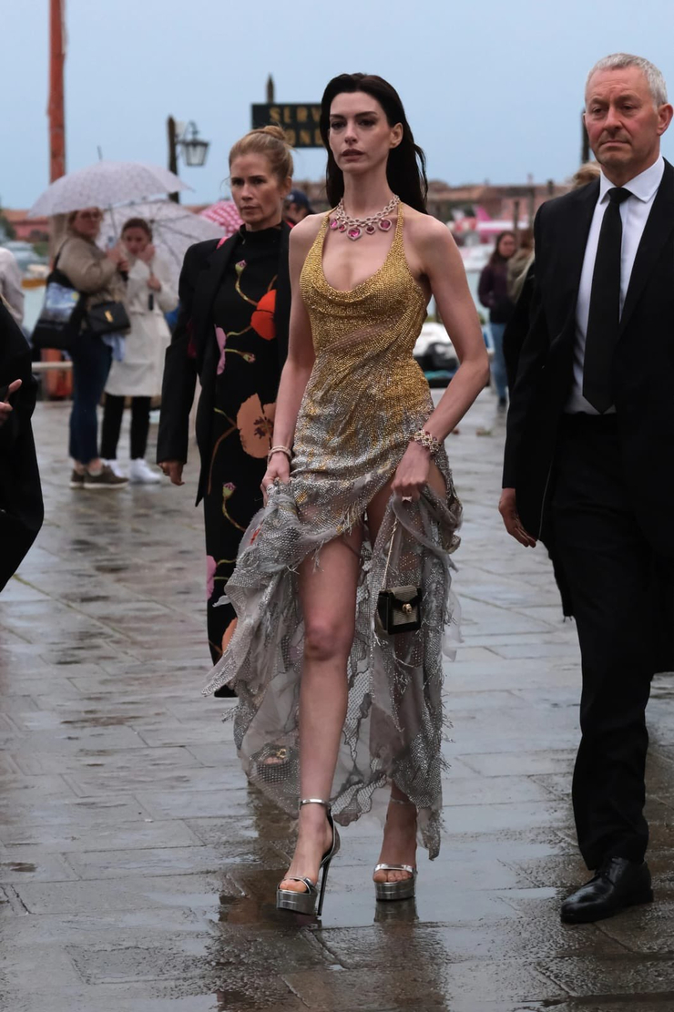 Anne Hathaway
