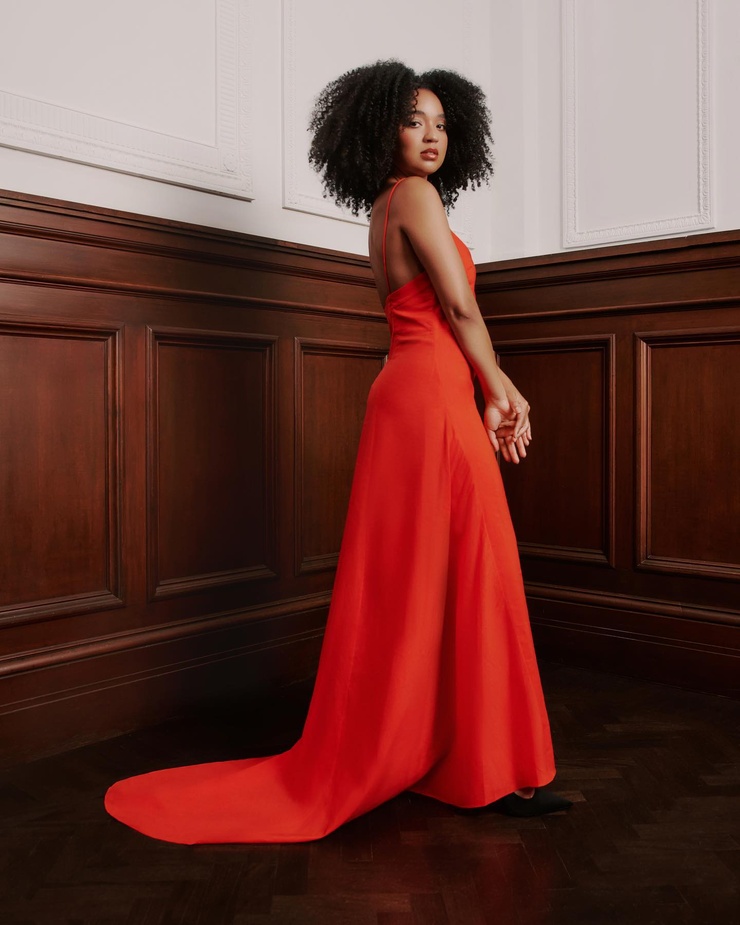 Aisha Dee