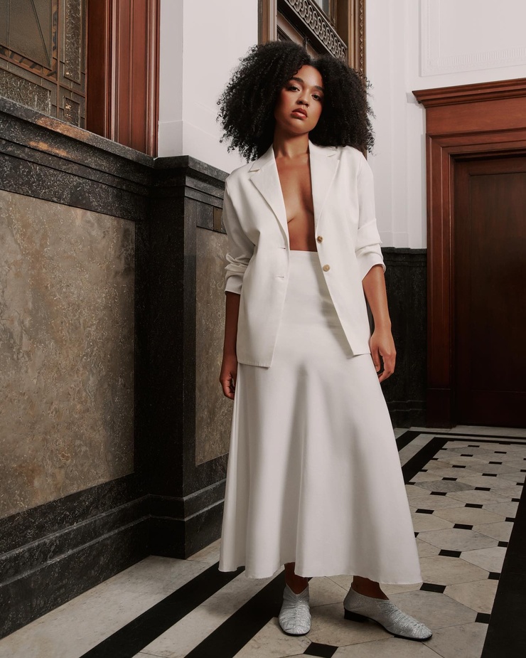 Aisha Dee