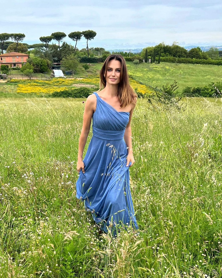 Anna Safroncik Anna Safroncik