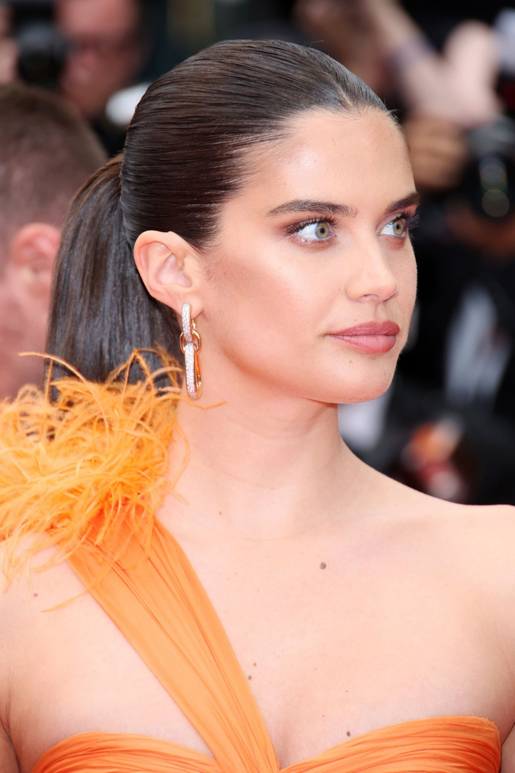 Sara Sampaio Sara Sampaio