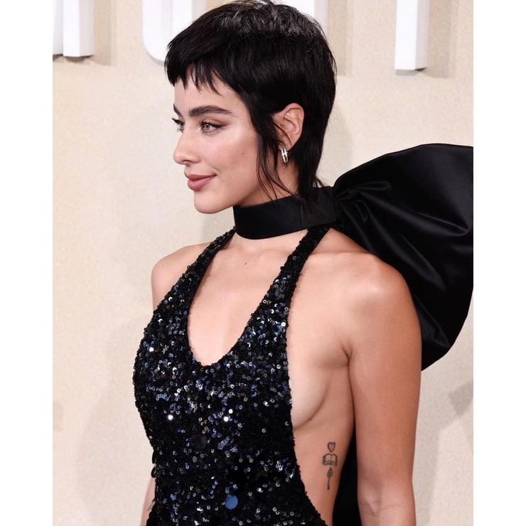 Esmeralda Pimentel Esmeralda Pimentel