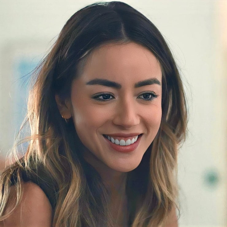 Chloe Bennet