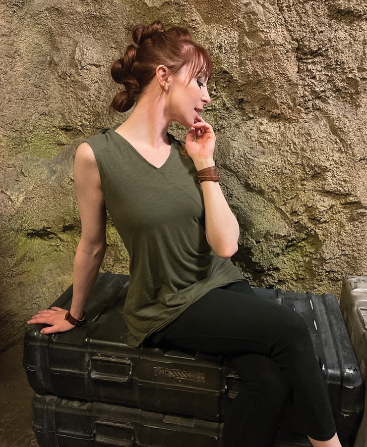 Lisa Foiles
