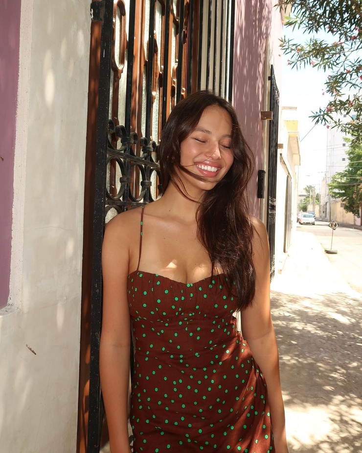 Fiona Barron Fiona Barron