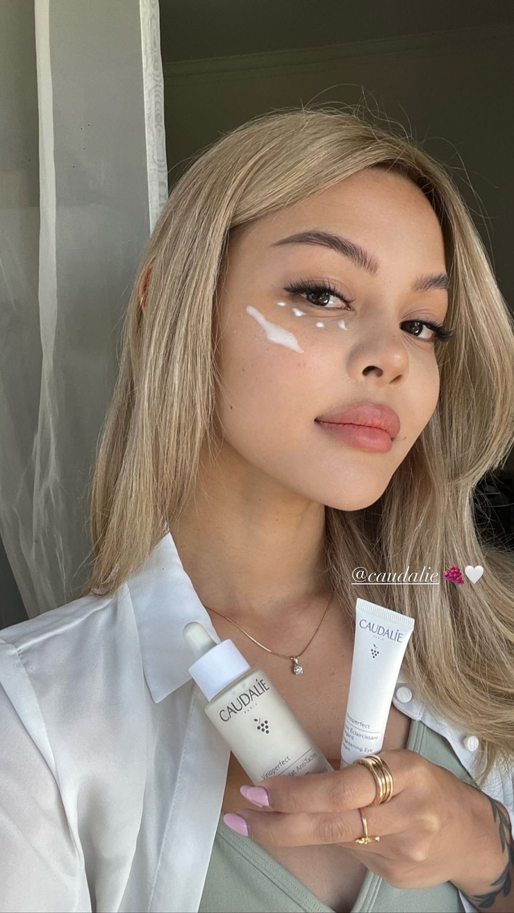 Lily Maymac