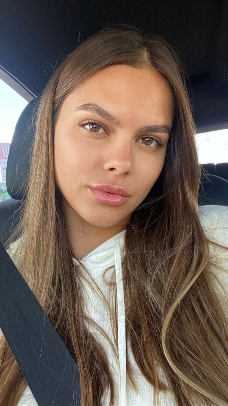 Picture Of Viki Odintcova