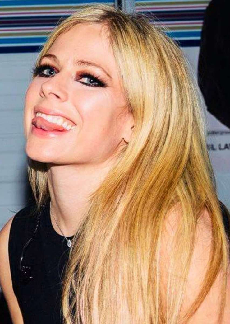 Avril Lavigne Avril Lavigne