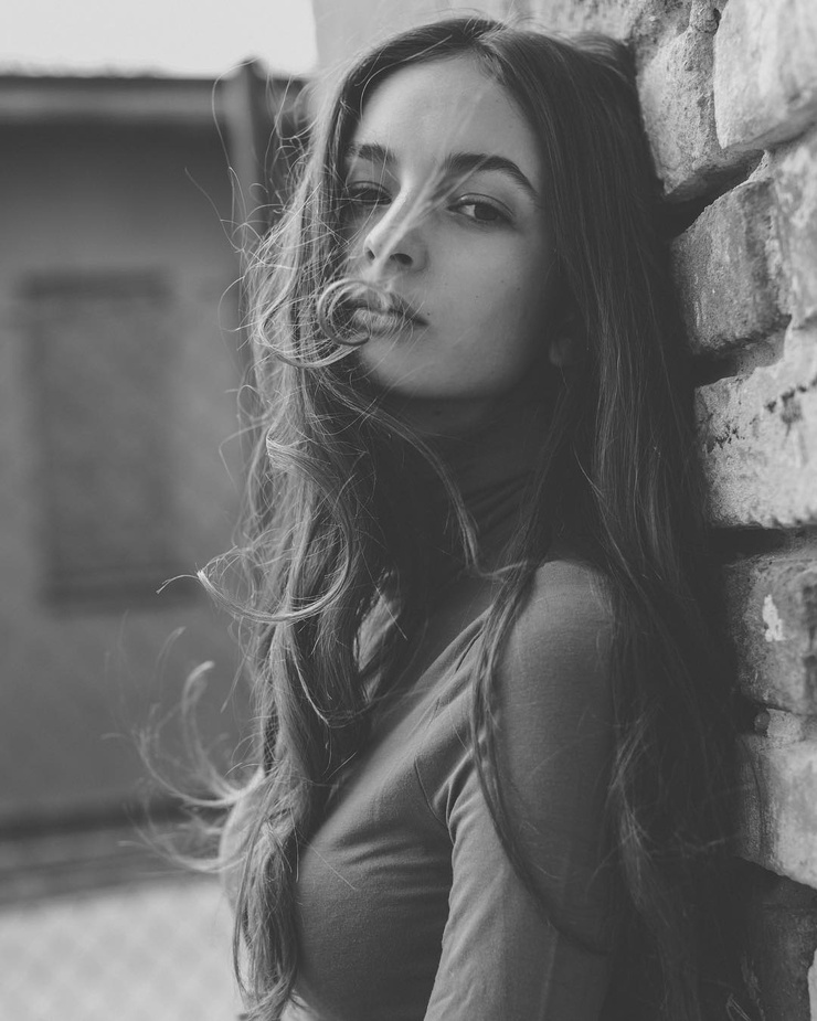 Adela Janikova