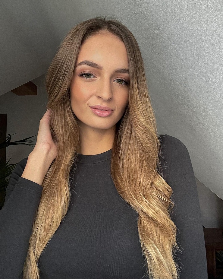 Adela Janikova