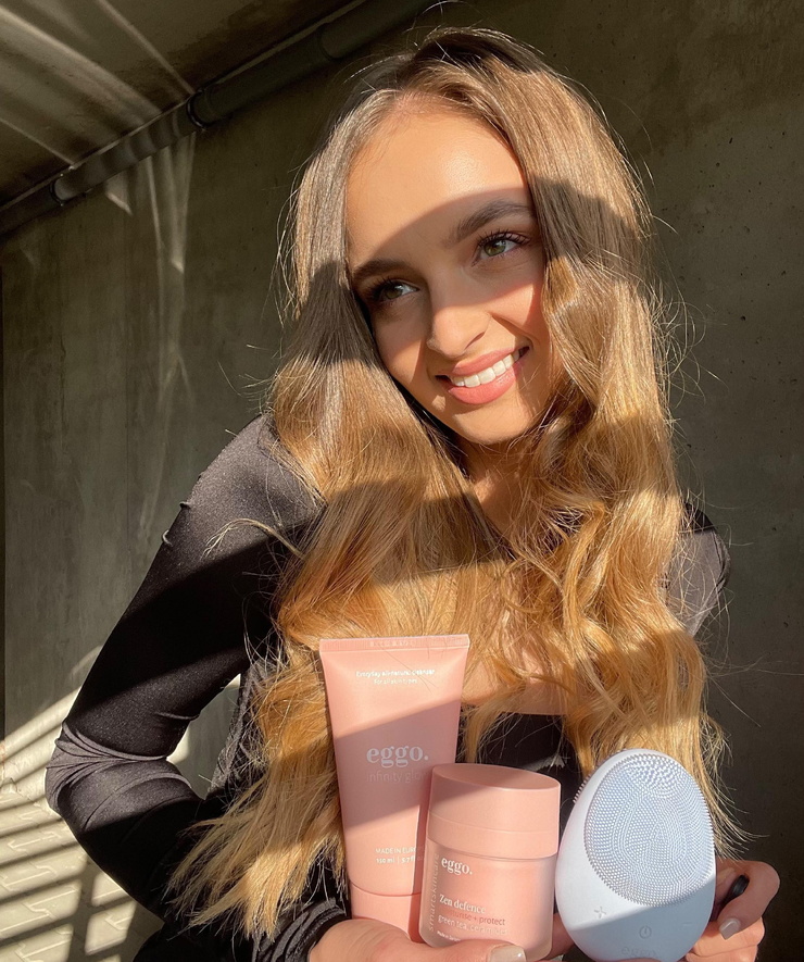 Adela Janikova