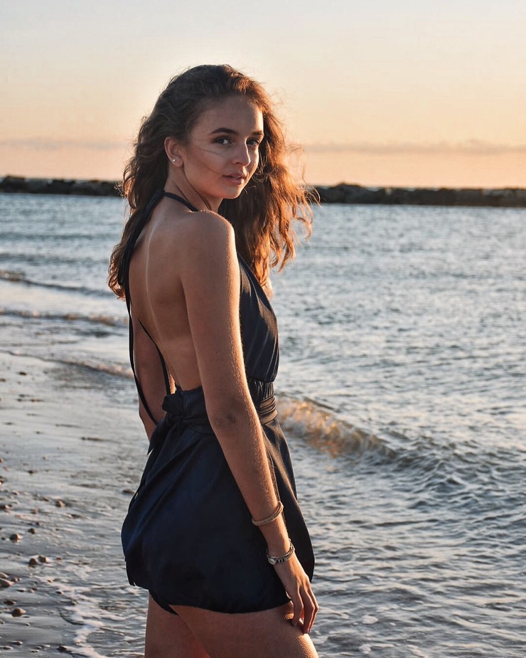 Adela Janikova