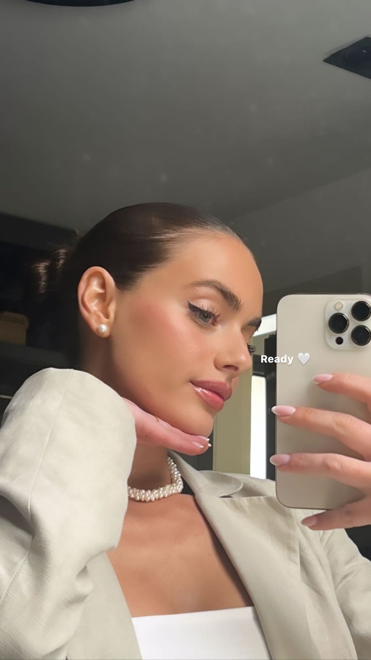 Yael Shelbia Yael Shelbia