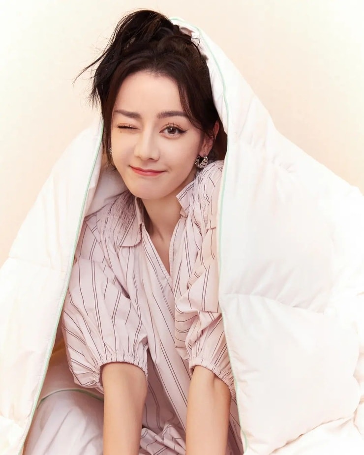 Picture of Dilraba Dilmurat