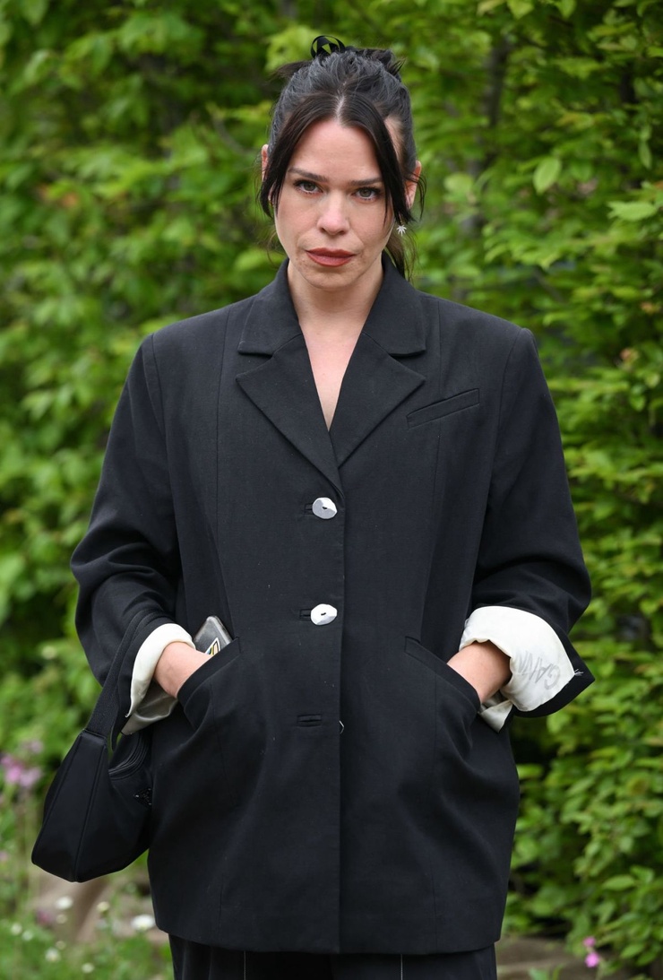 Billie Piper