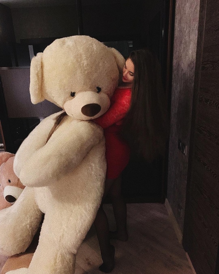 Katya Dolmatova Katya Dolmatova
