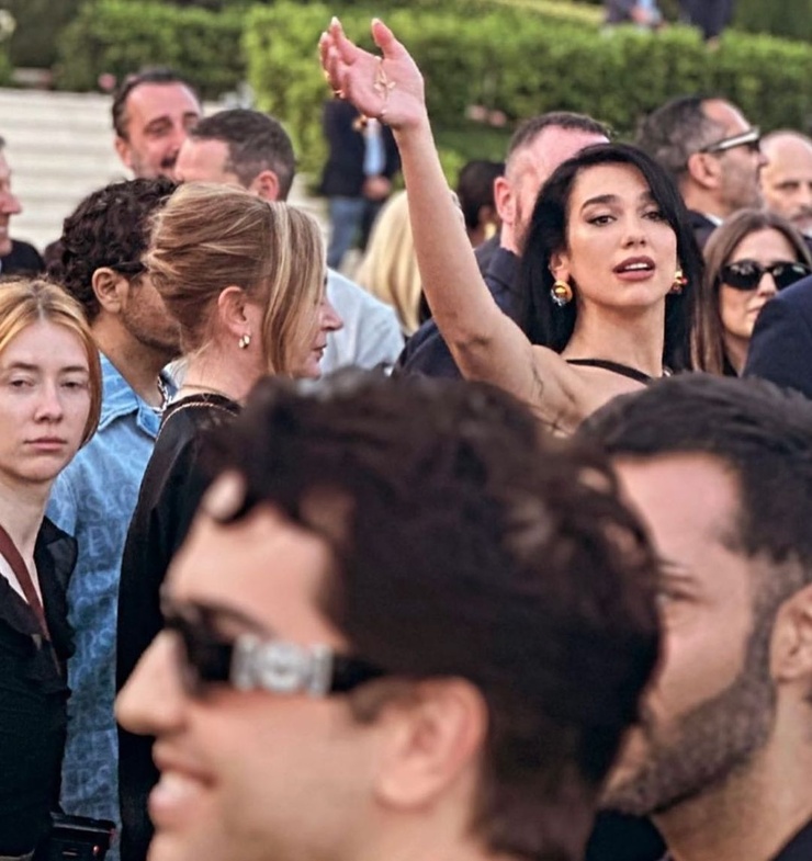 Dua Lipa