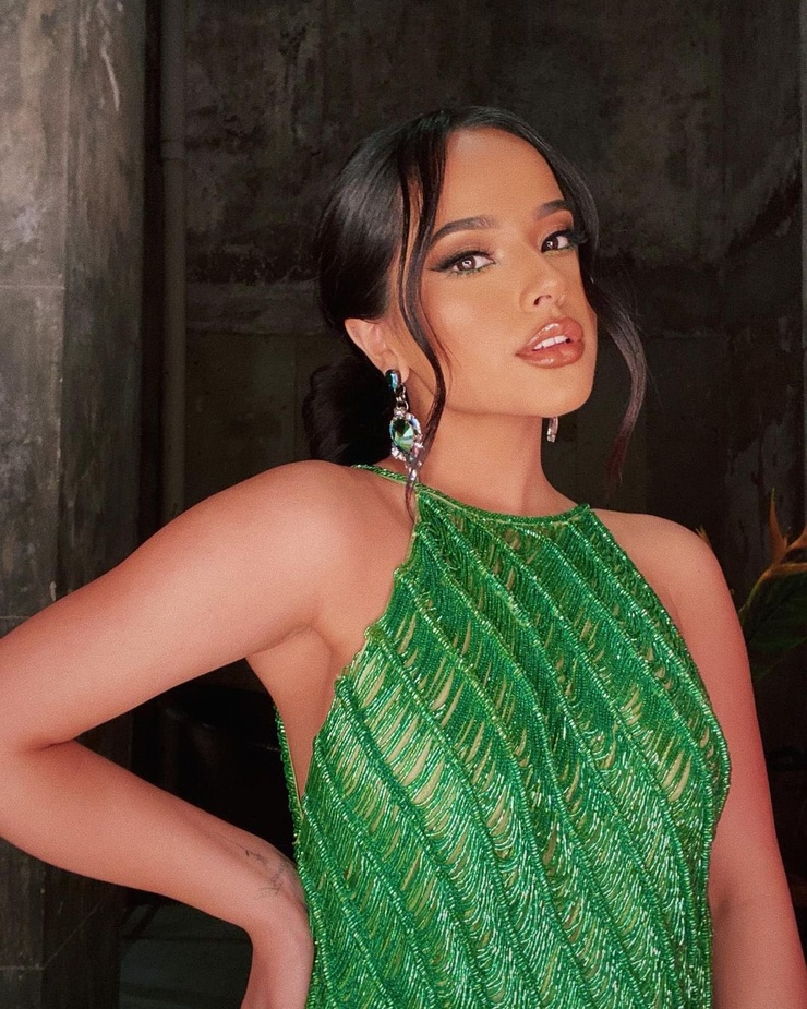 Becky G.
