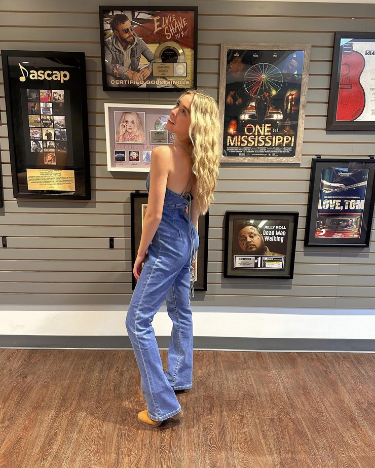 Jenna Davis Jenna Davis
