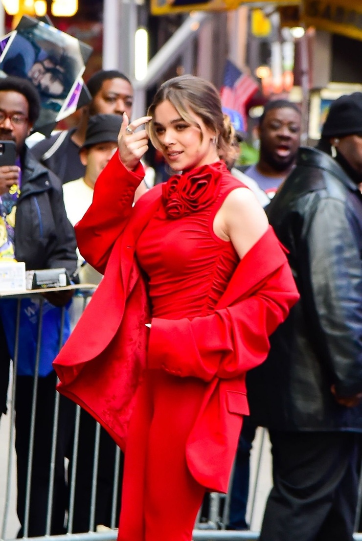 Hailee Steinfeld