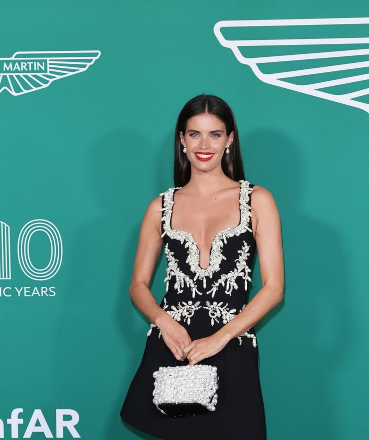 Sara Sampaio Sara Sampaio