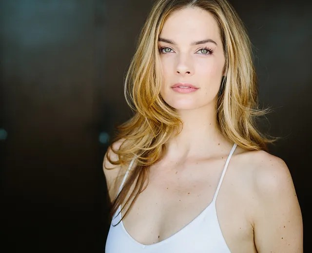 Nicole Steinwedell