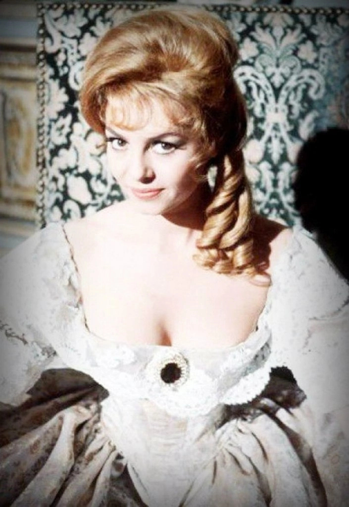 Michèle Mercier Michèle Mercier