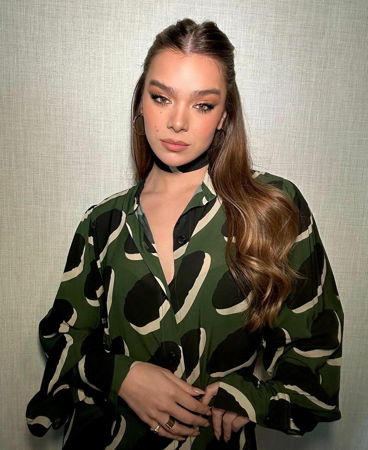 Hailee Steinfeld