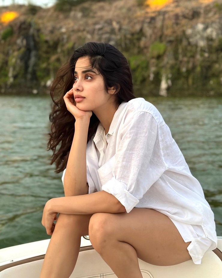 Janhvi Kapoor Janhvi Kapoor