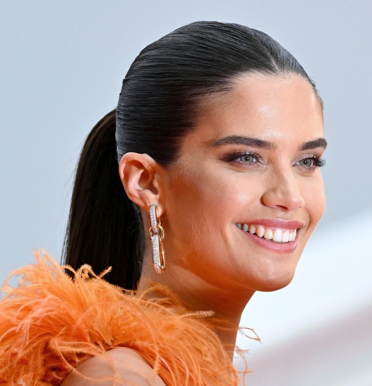 Sara Sampaio Sara Sampaio