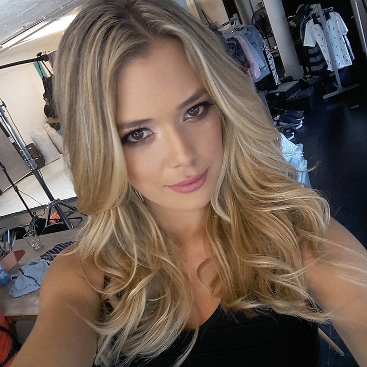 Adriana Ayala
