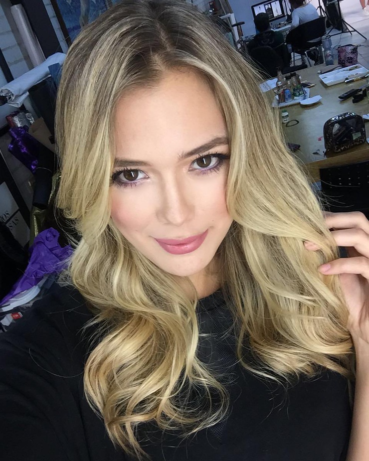 Adriana Ayala