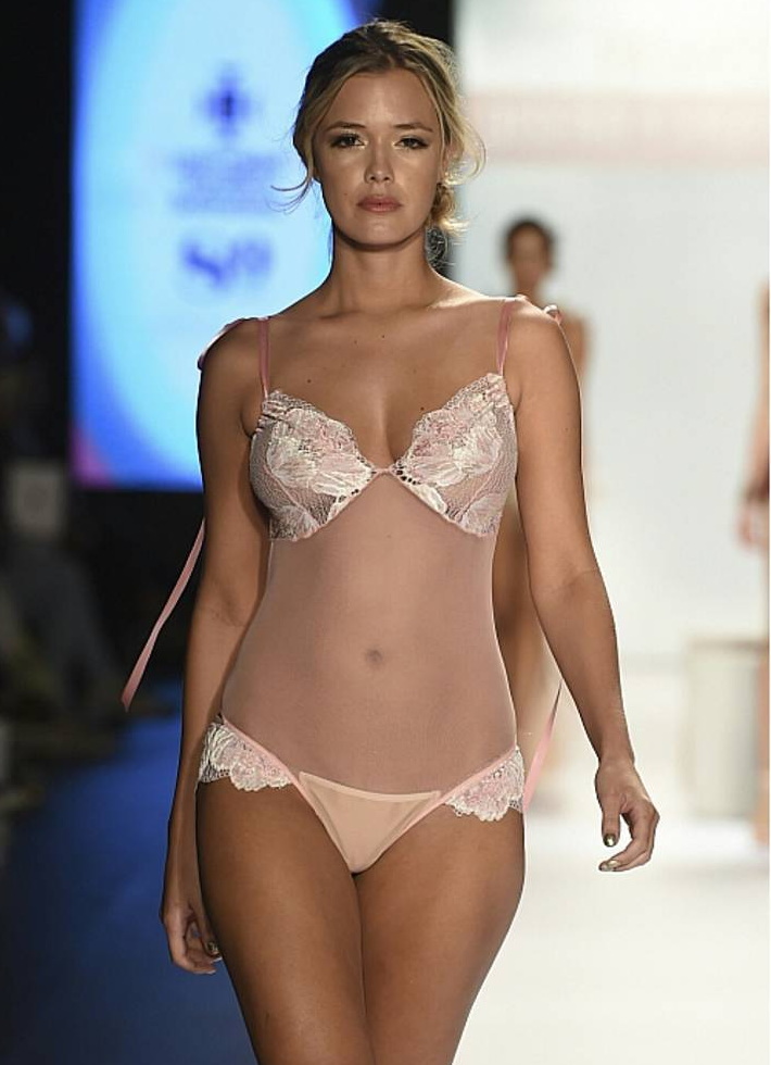 Adriana Ayala