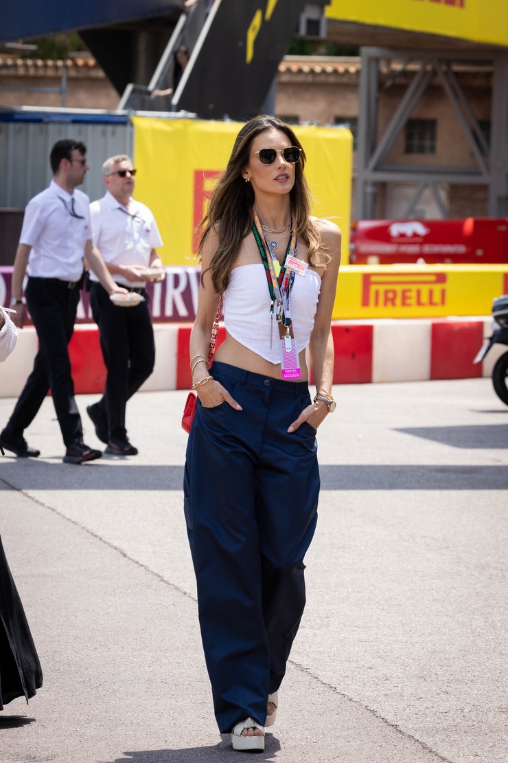 Alessandra Ambrosio Alessandra Ambrosio