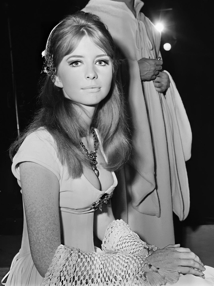 Jane Asher