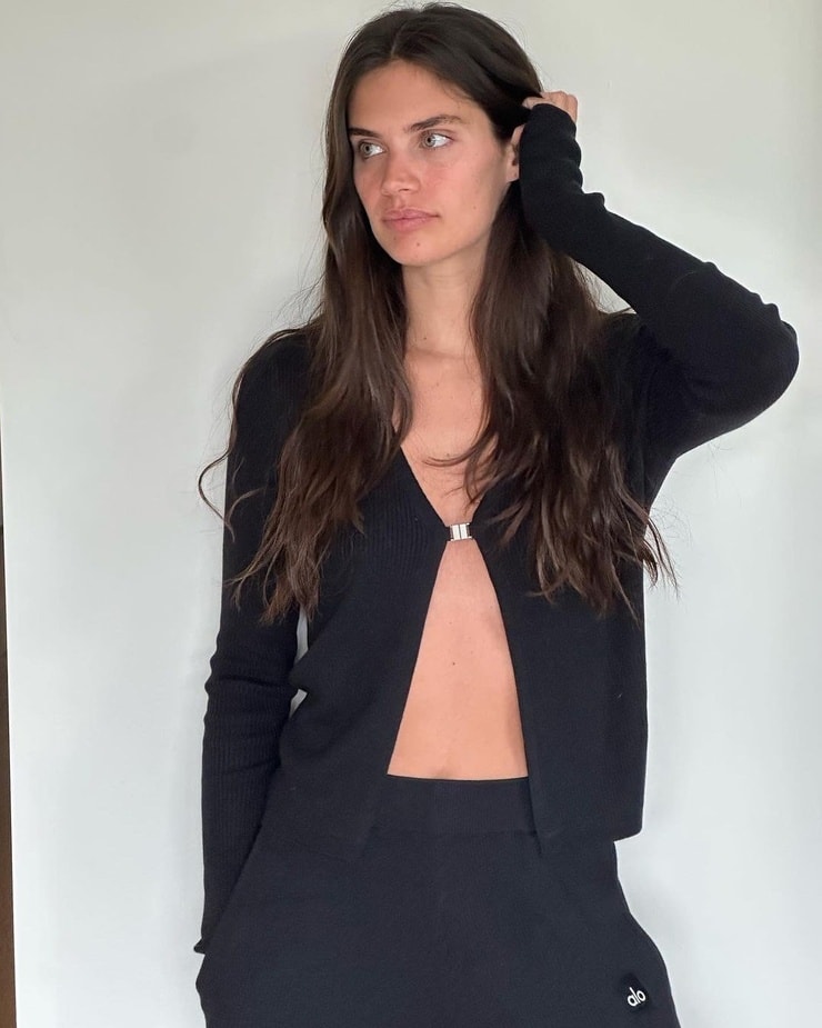 Sara Sampaio Sara Sampaio
