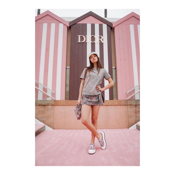 Lily Chee Lily Chee