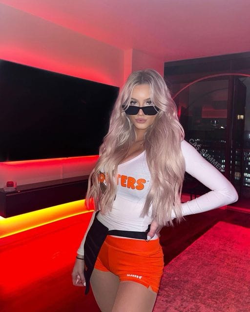 Picture of Cassandra Summer